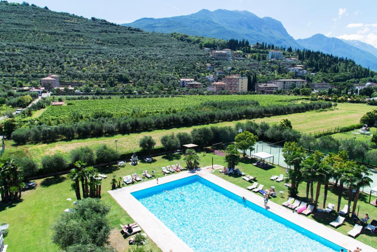 Residence Monica Riva del Garda Exterior photo